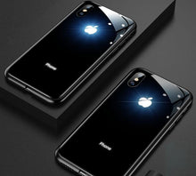 Carregar imagem no visualizador da galeria, Case para iPhone com Led - Homeless Case