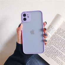 Carregar imagem no visualizador da galeria, Capinhas para iPhone Fosco - Homeless Case