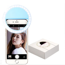 Carregar imagem no visualizador da galeria, Ring Light Luz de Selfie para Celular - Homeless Case
